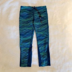 NIKE compression high waisted leggings 21” inseam